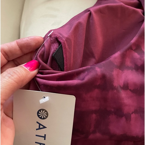 NWT Athleta Conscious Crop Bikini Top Size M D-DD Removable Pads - Picture 6 of 9